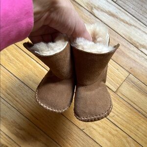 UGG Brown Sheepskin Boots with Plush Lining